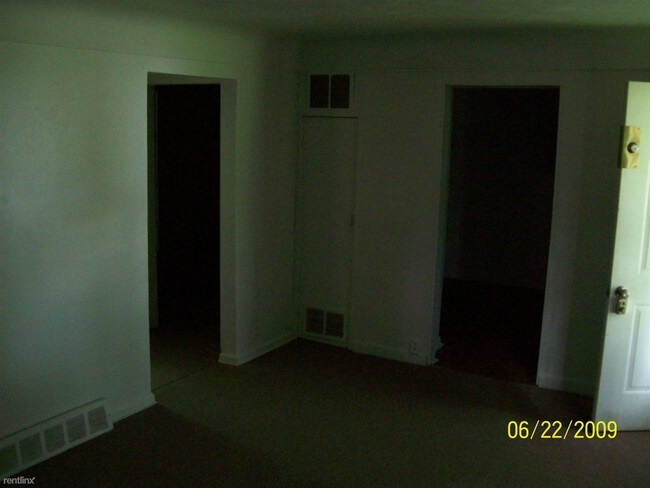 Building Photo - 2 br, 1 bath House - 725 Louisa St