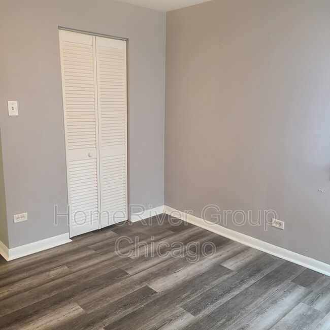 Foto del edificio - 3414 Warren Ave