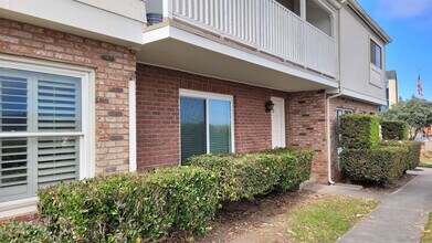 Building Photo - 863 Del Mar Downs Rd