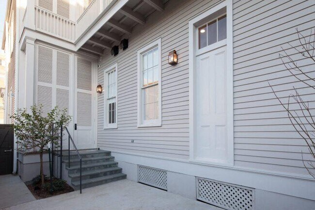 Foto del edificio - Townhomes at Saint Anna
