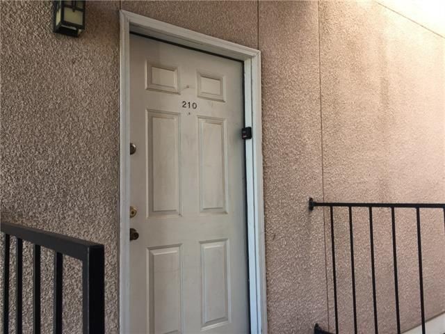 Foto del edificio - 1441 Westmount Ave