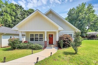 Building Photo - 2508 Booker Ave