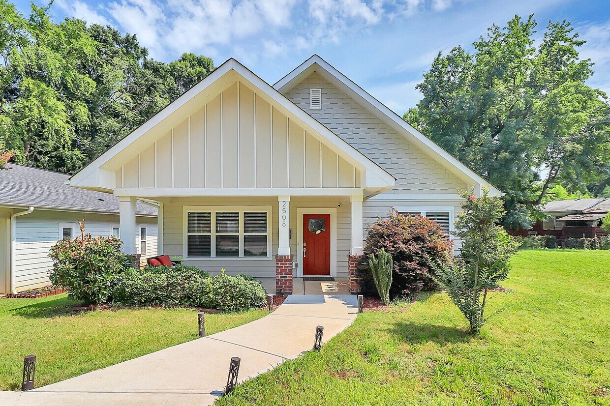 Foto principal - New Build Single Family in Washington Heig...