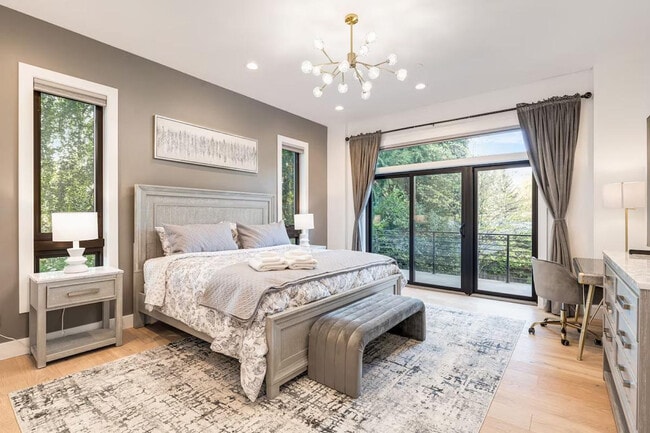 Foto del edificio - 115 110th Pl SE