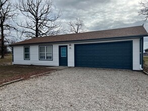 Building Photo - 2330 Cologna Rd