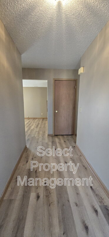 Foto del edificio - 605 Copperfield Dr