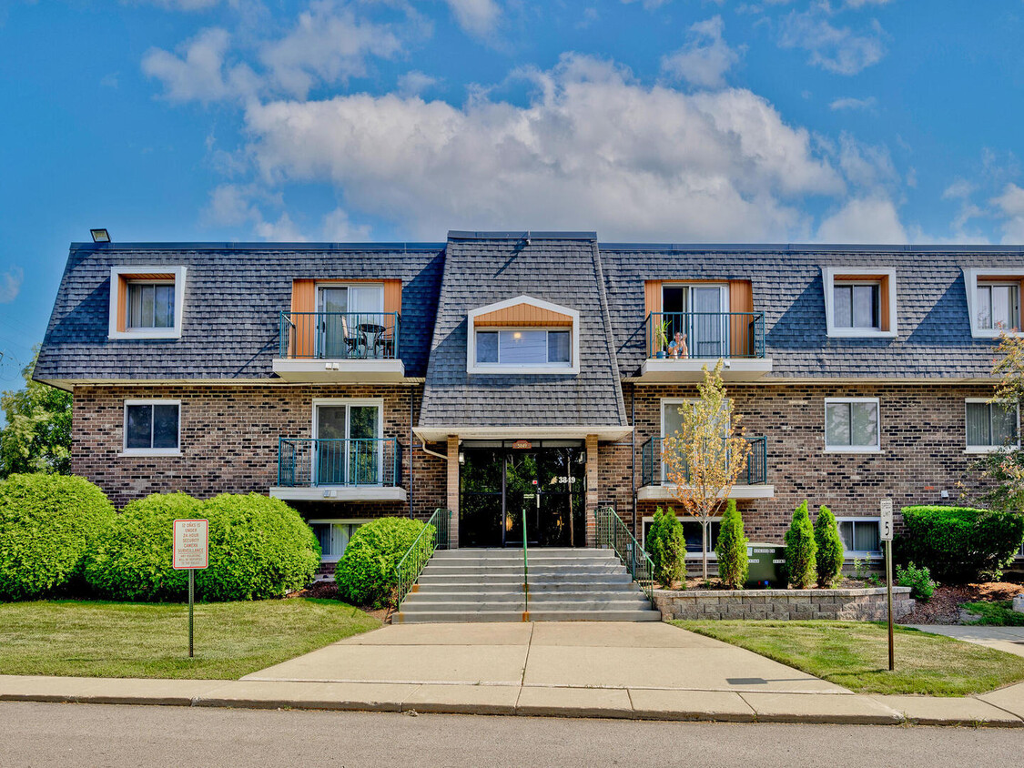 Foto principal - 3849 N Parkway Dr