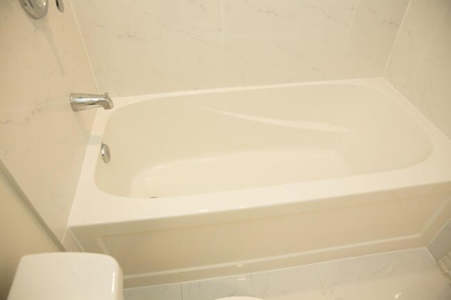 Building Photo - 4 Camilla Crescent