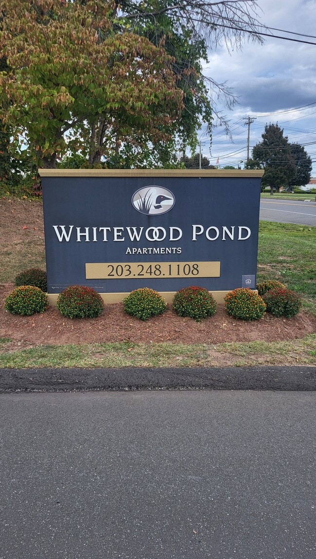 Building Photo - Whitewood Pond Apartments