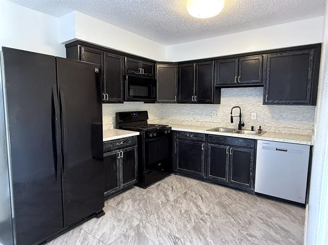 Building Photo - 9825 Park Ln Ct