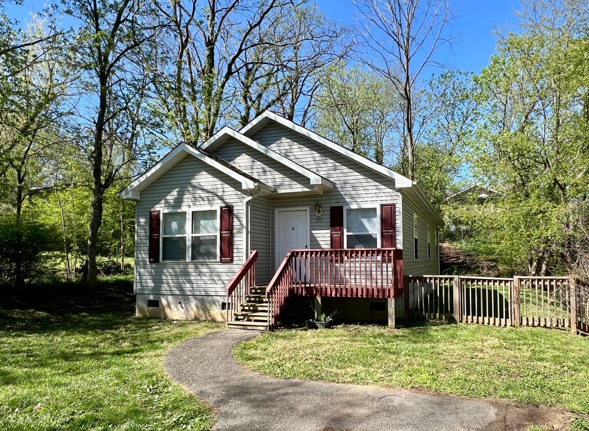 Foto principal - 3 Bedroom in West Asheville!