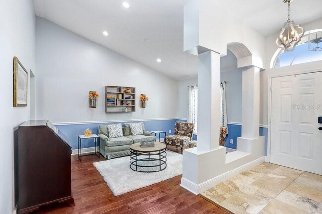 Foto del edificio - 16906 Equestrian Trail