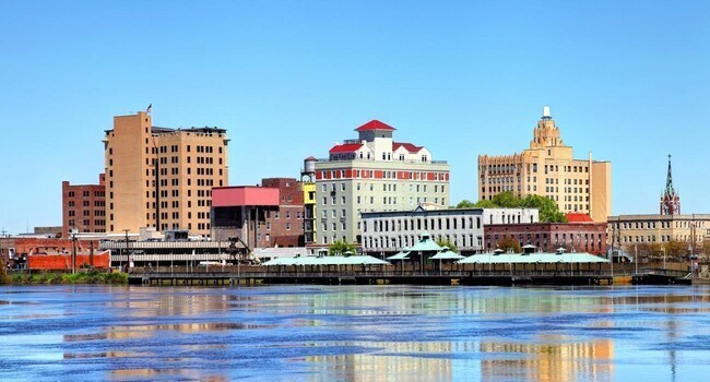 Foto del edificio - 223 S Grand St