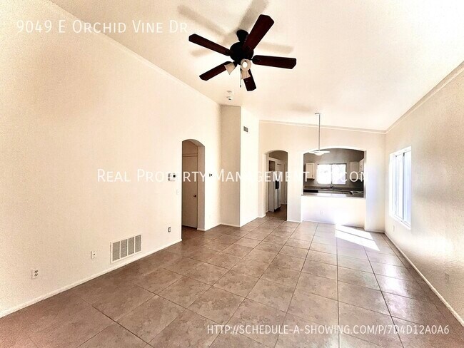 Foto del edificio - 9049 E Orchid Vine Dr