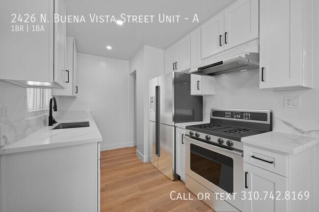 Foto del edificio - 2426 N Buena Vista St