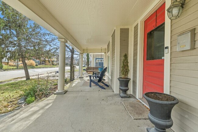 Foto del edificio - 2130 N Delaware St