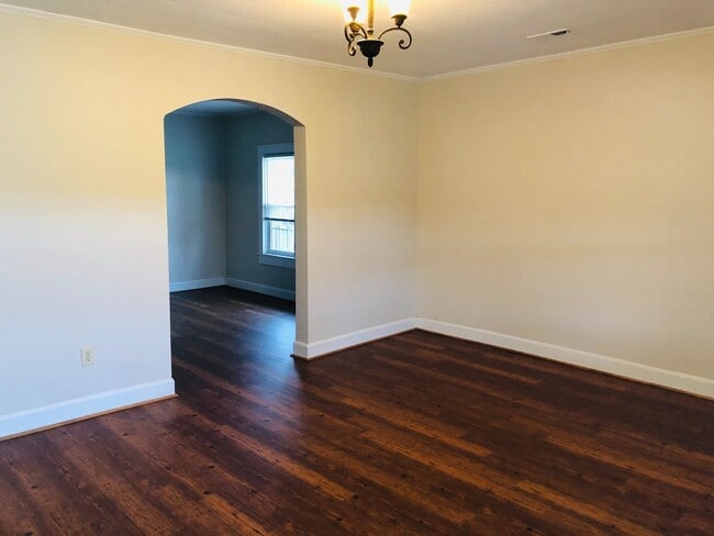 Building Photo - Available Now! Beautiful yard space, lots ...
