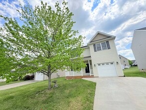 Building Photo - 129 Forever Ct