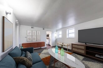 Building Photo - 601 E Warrington Ave