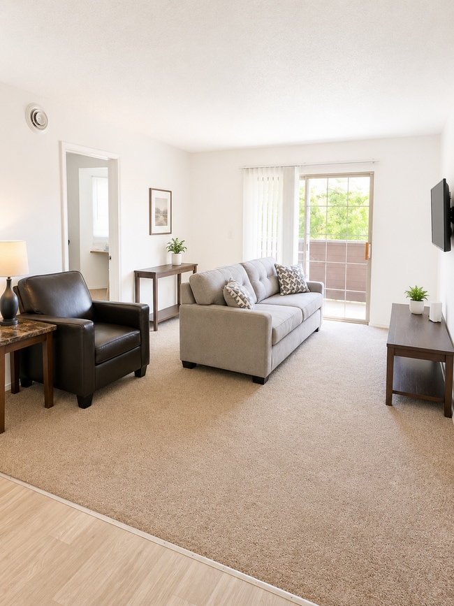Interior Photo - 1002SEC