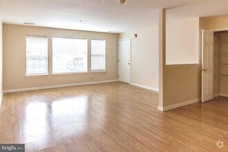 Building Photo - 9228-38 Blue Grass Rd