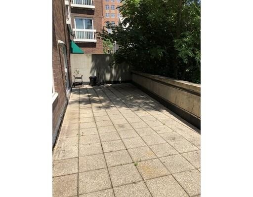 Foto principal - 950 Massachusetts Ave