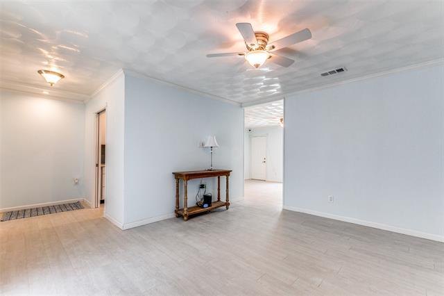 Building Photo - 1103 Midway Dr