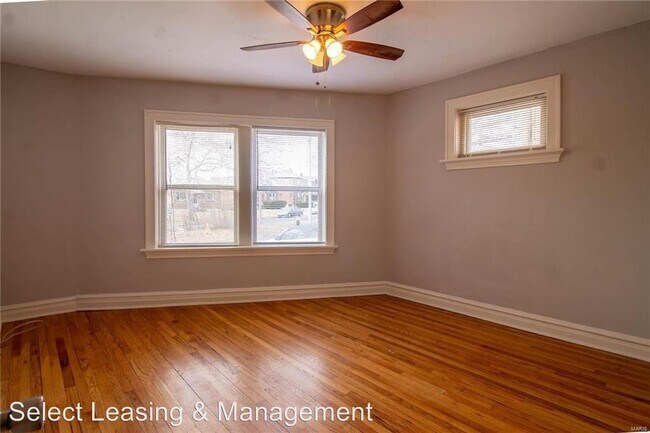 Foto del edificio - 4929 Oleatha Ave