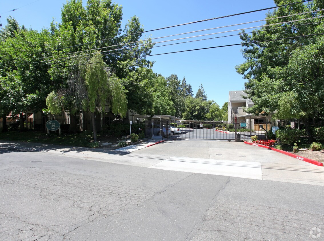 Kent Place Apartments Sacramento