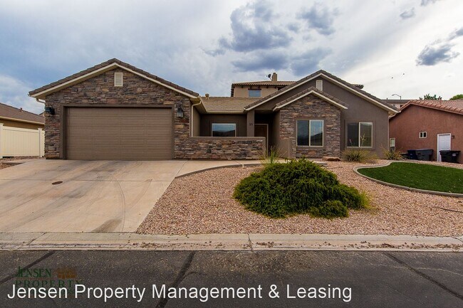 Building Photo - 4 br, 2 bath House - 676 Lava Point Drive #35