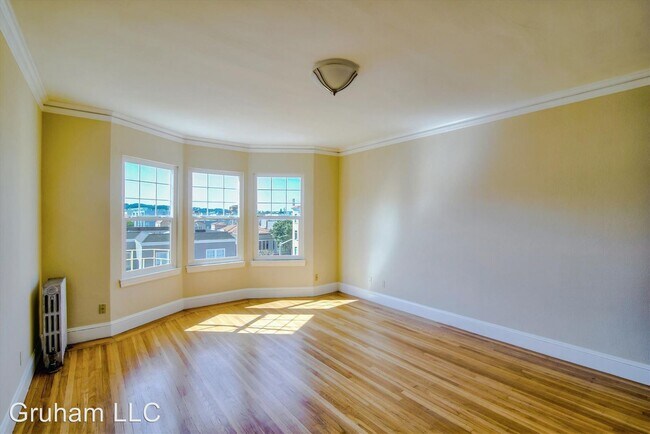 Foto del edificio - 3366 Pierce St