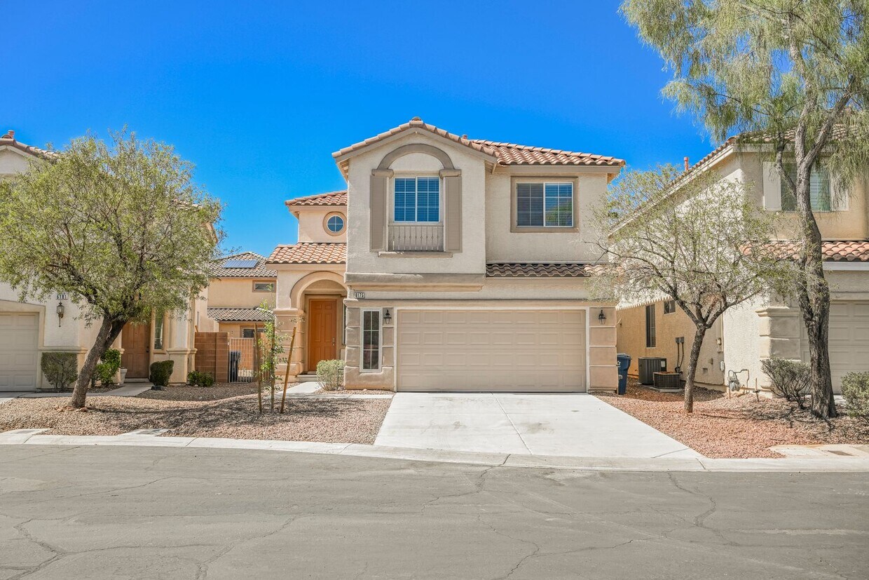 Foto principal - 6175 Novelty St