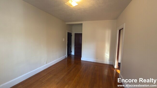 Foto del edificio - 163 Summer St