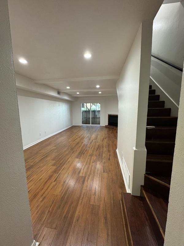 Building Photo - 900 S Weatherred Dr