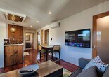 TV Lounge Area - 3907 Prospect Ave