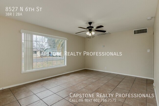 Foto del edificio - 8527 N 6th St