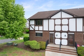 Building Photo - 260 Wildflower Ln