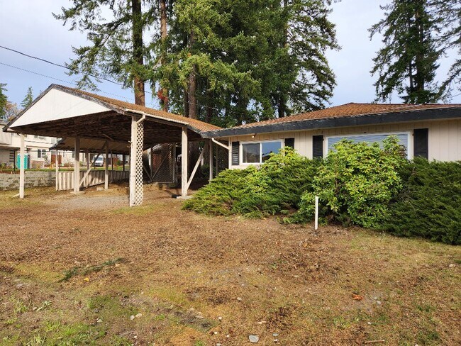 Foto del edificio - 17923 Sunset Rd