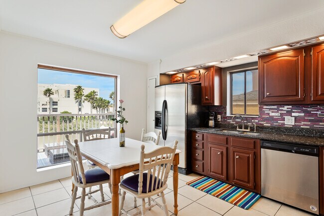 Foto del edificio - 208 W Saturn Ln