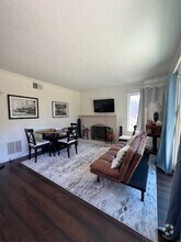 Building Photo - 2457 Malachite Ct