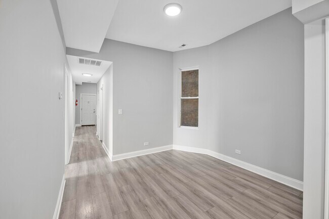 Foto del edificio - 6522 S Ellis Ave