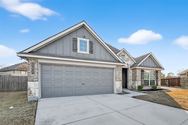 Foto del edificio - 151 Scenic Hills Ct