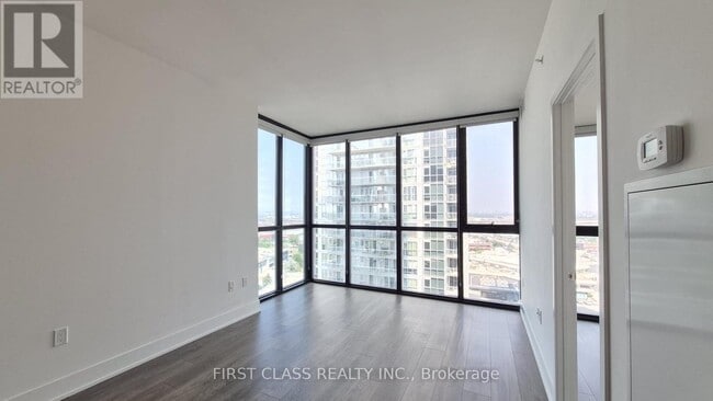 Building Photo - 2916 Hwy 7