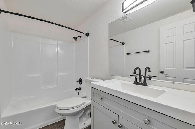 Foto del edificio - 4231 N 13th Pl