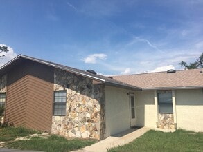 Building Photo - 625 N 9th St