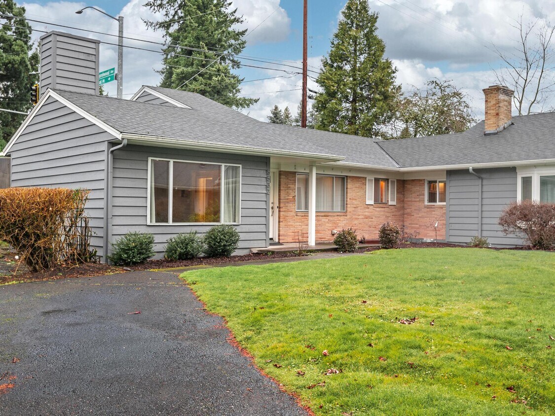 Foto principal - 5532 SW Nicol Rd