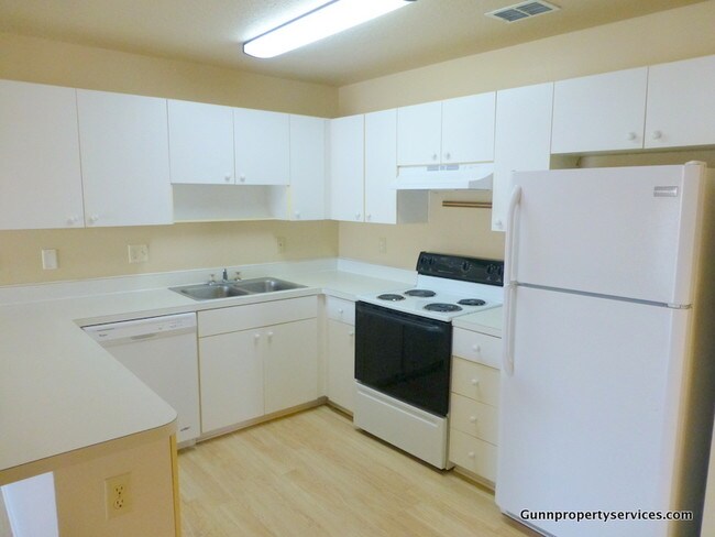 Building Photo - 2600 Icabod Ct
