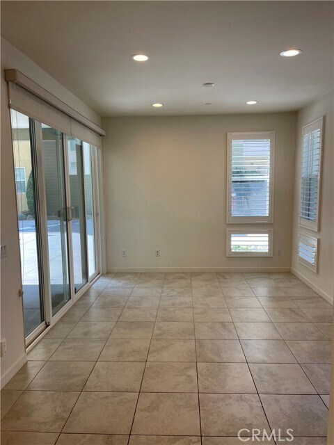 Building Photo - 789 Windward Wy
