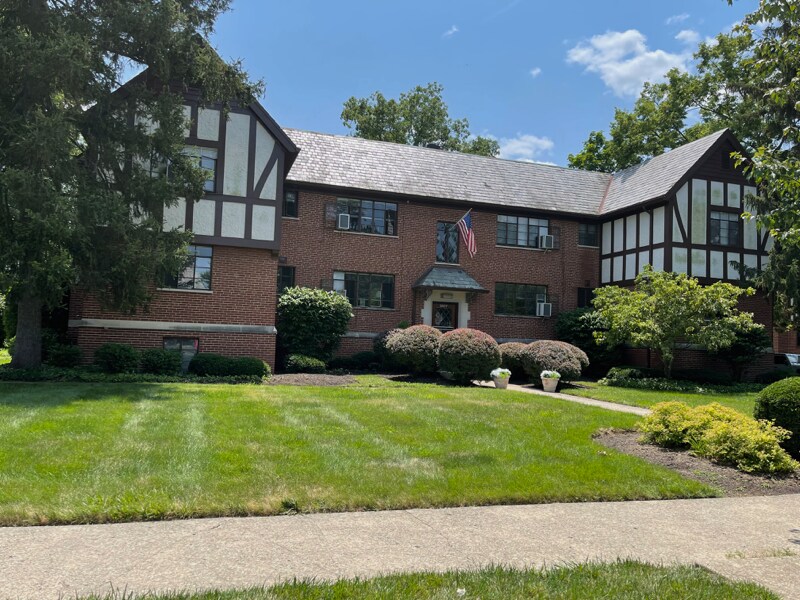 Primary Photo - 6807 Wooster Pike