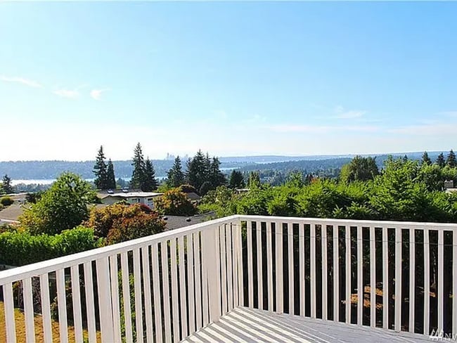 Building Photo - Stunning Somerset Home with Breathtaking City, Mountain & Lake Views – 5 Bedrooms, Gourmet Kitchen